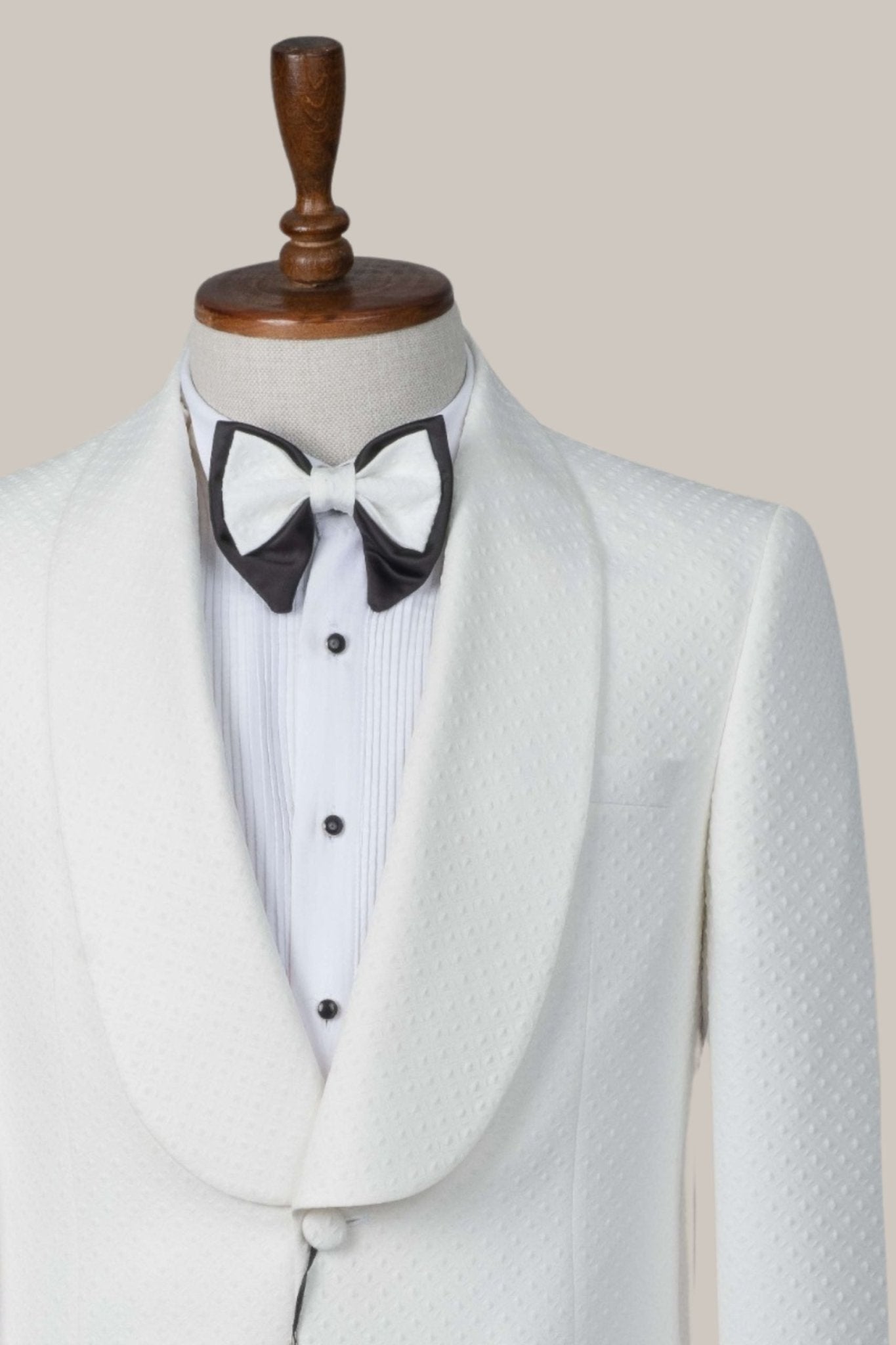 The White Diamond Tuxedo – Make a Grand Entrance - ABR Custom Tailors