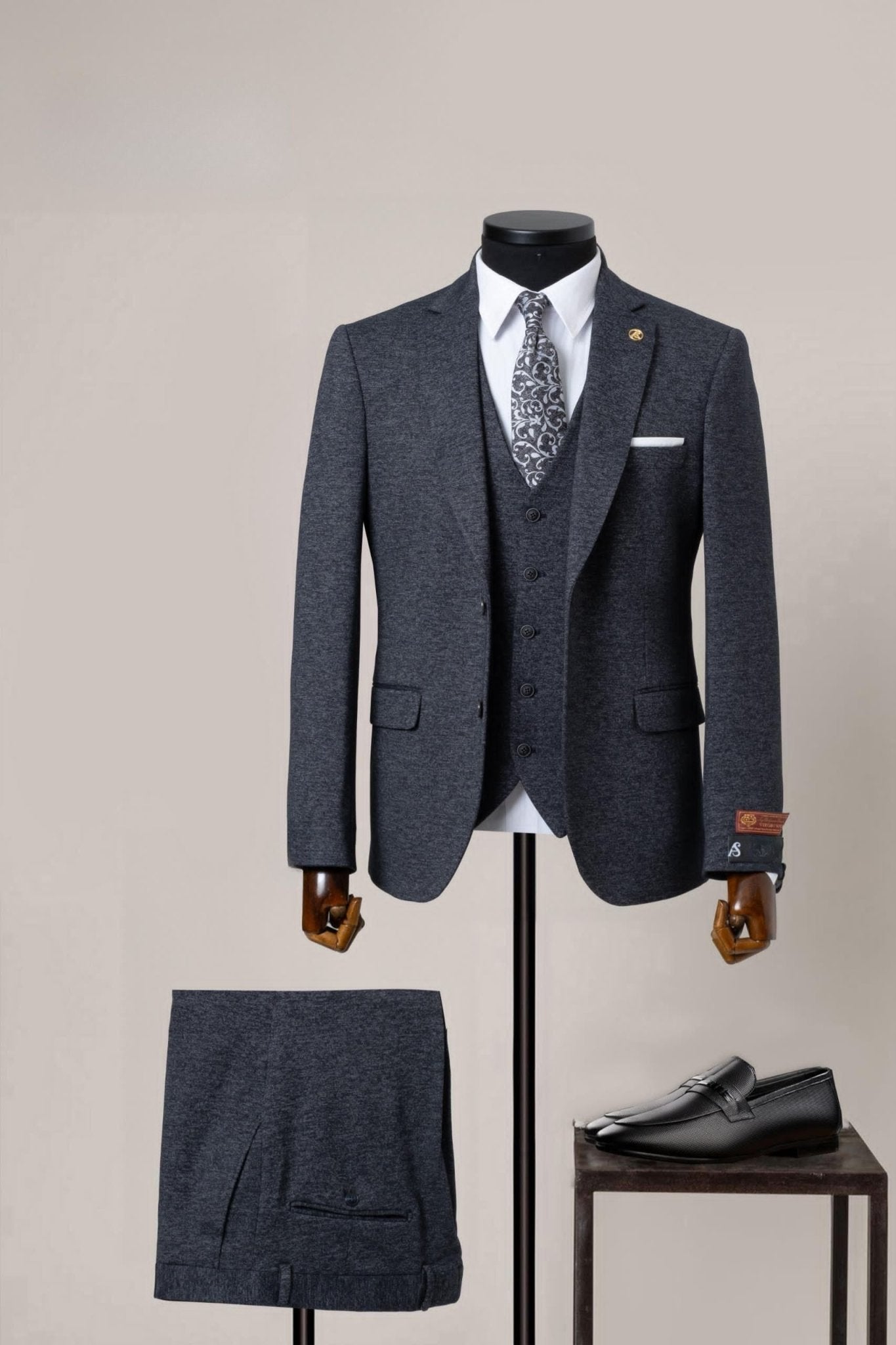 The Charcoal Executive Suit - MTM Collection - ABR Custom Tailors