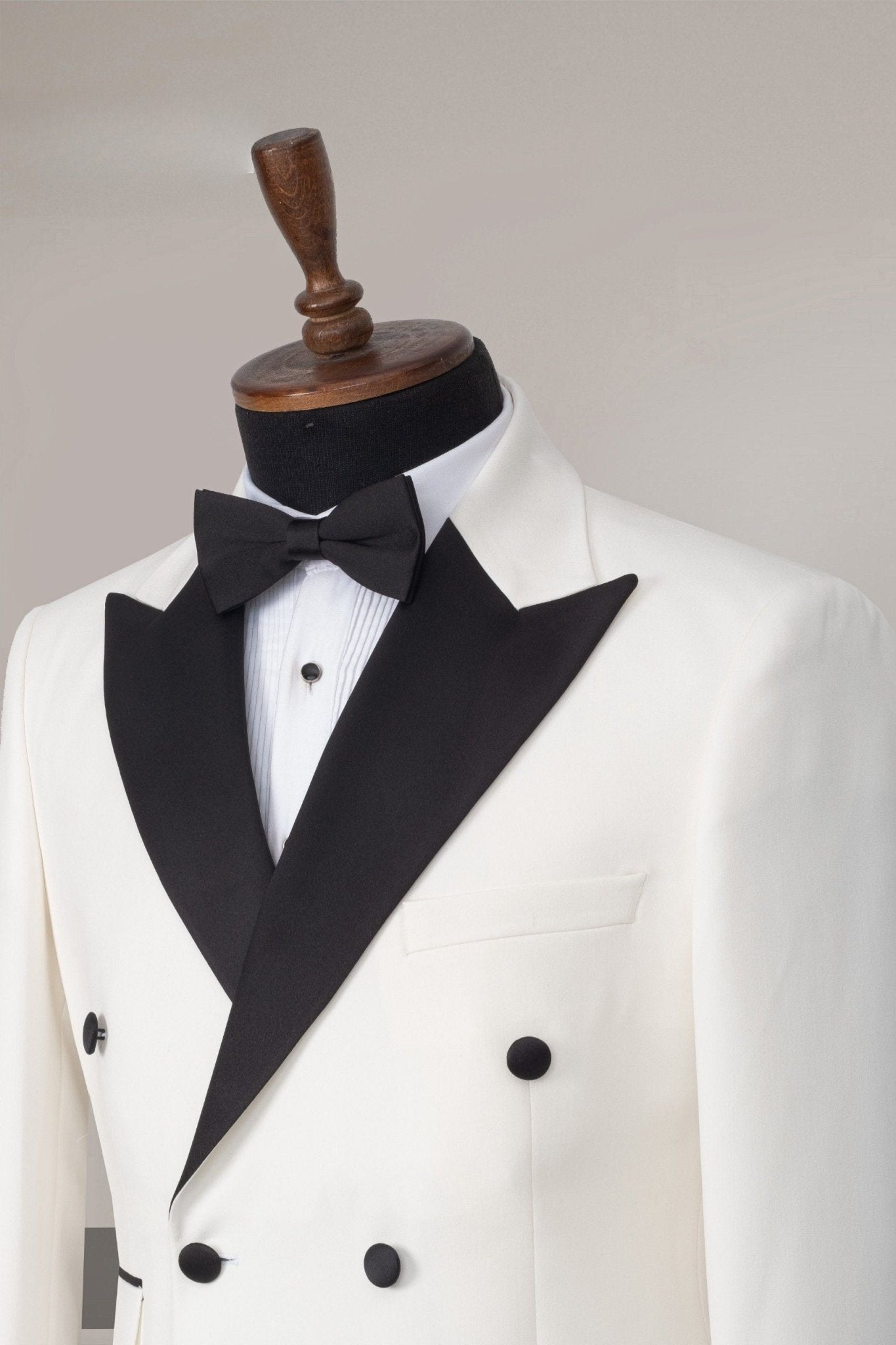 White Double-Breasted Tuxedo Package – Classic Hollywood Glam
